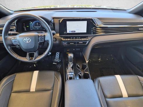 Certified 2025 Toyota Camry SE FWD image 14