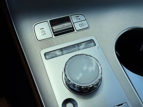 New 2026 Genesis GV70 2.5T Advanced image 37