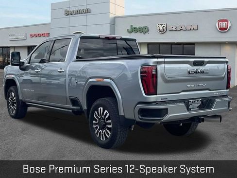 Used 2025 GMC Sierra 2500 Denali Ultimate w/ Max Trailering Package AWD/4WD image 5