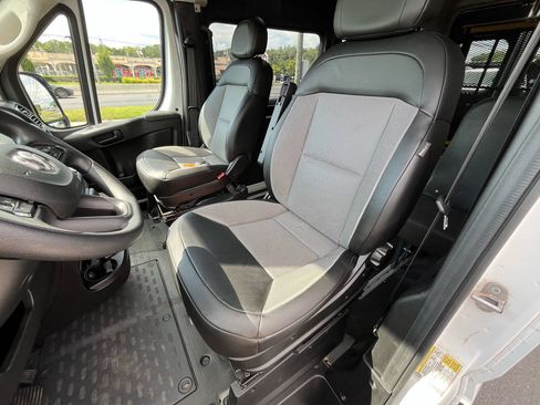 Used 2023 RAM ProMaster 2500 w/ Premium Convenience Group (B) image 22
