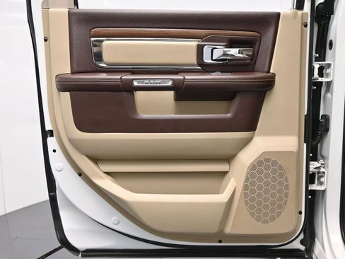 Used 2013 RAM 2500 Laramie w/ Convenience Group image 36