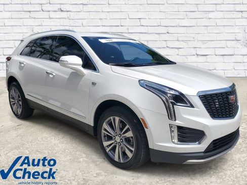 Certified 2023 Cadillac XT5 Premium Luxury FWD image 5