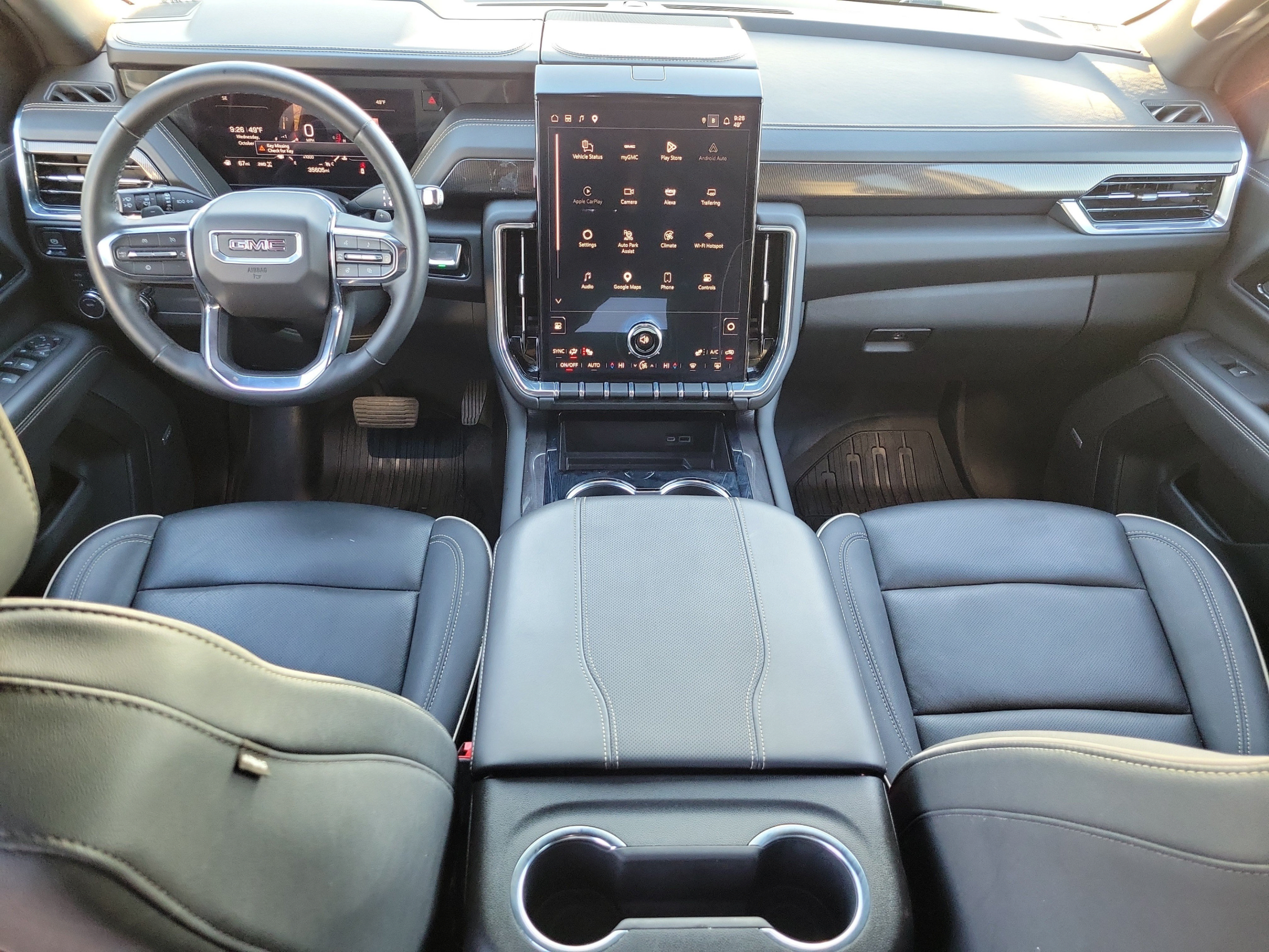 Used 2025 GMC Yukon Elevation AWD/4WD image 13