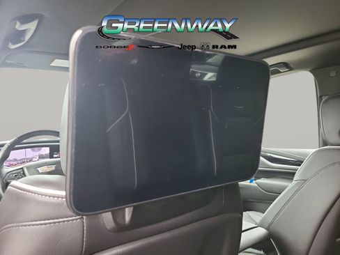 Used 2024 Cadillac Escalade Sport w/ Touring Package image 10