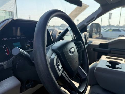 Used 2020 Ford F250 XL w/ STX Appearance Package AWD/4WD image 13