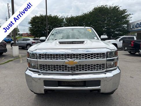 Used 2019 Chevrolet Silverado 2500 LT AWD/4WD image 8