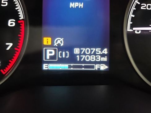 Used 2022 Subaru Forester Premium AWD/4WD image 28