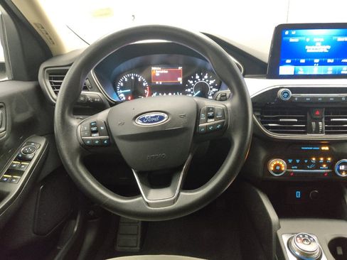 Used 2020 Ford Escape SE FWD image 22