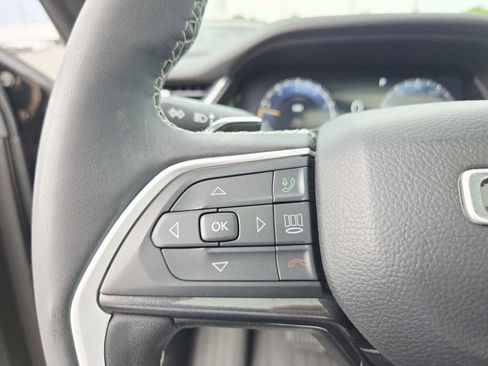 Used 2023 Jeep Grand Cherokee L Laredo AWD/4WD image 24