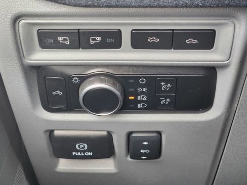 Used 2024 Ford F150 Lightning Flash image 33