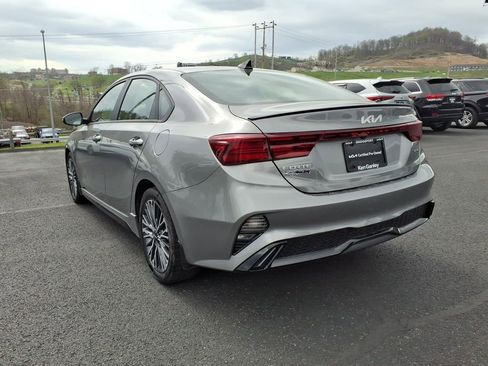 Used 2024 Kia Forte GT-Line w/ GT-Line Premium Package image 9