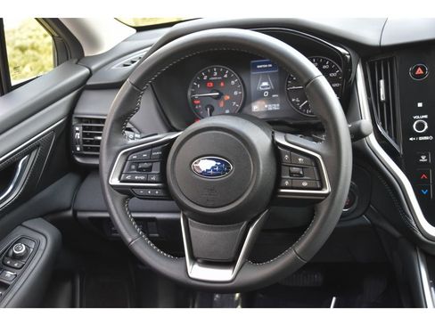 Certified 2025 Subaru Outback Premium w/ Popular Package #1A image 17