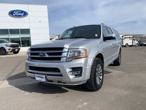 Used 2017 Ford Expedition EL Platinum image 17
