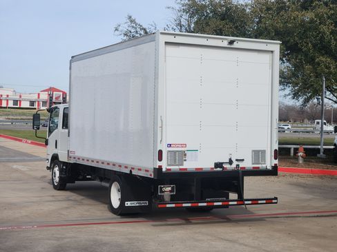 New 2025 Chevrolet Low Cab Forward image 5