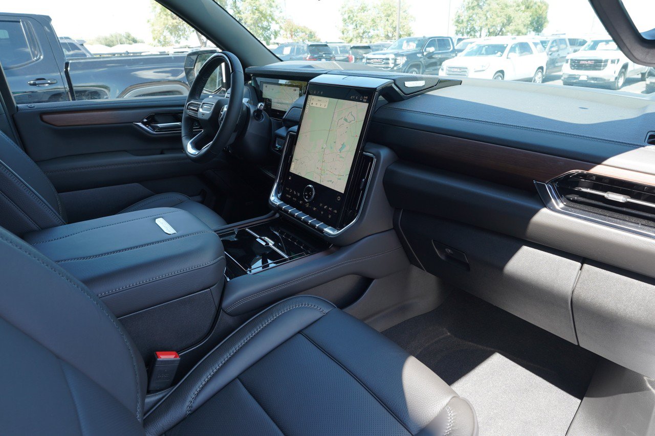 New 2026 GMC Yukon Denali w/ Advanced Technology Package RWD image 51