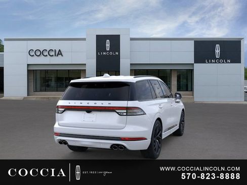 New 2026 Lincoln Aviator Black Label w/ Jet Appearance Package AWD/4WD image 8