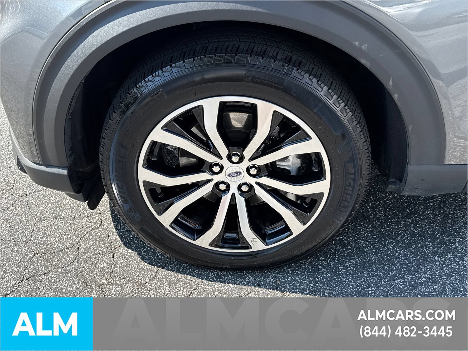 Used 2025 Ford Explorer ST-Line AWD/4WD image 12