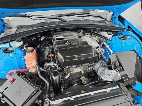 Used 2023 Chevrolet Camaro LT w/ Technology Package RWD image 21