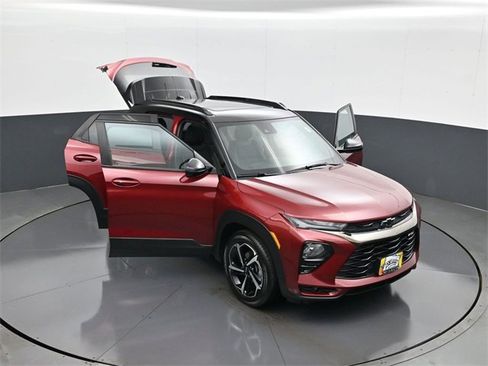 Certified 2023 Chevrolet TrailBlazer RS w/ Sun and Liftgate Package image 29