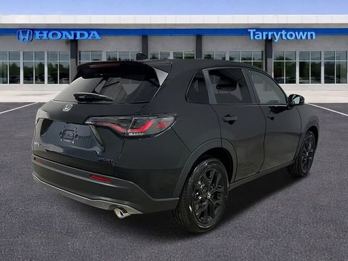 New 2025 Honda HR-V Sport image 7
