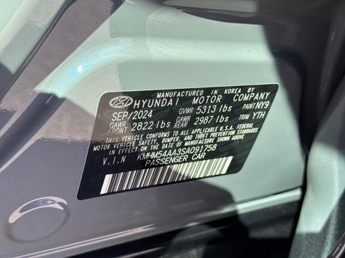 New 2025 Hyundai Ioniq 6 Limited image 27