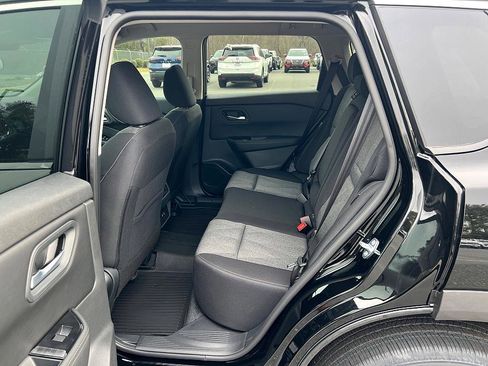 New 2026 Nissan Rogue SV image 27