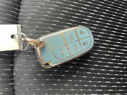 Used 2020 Dodge Journey SE w/ SE Popular Equipment Group image 45