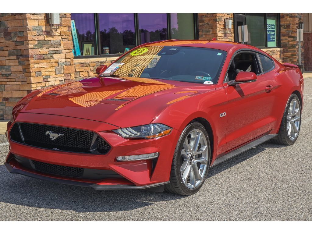 Used 2022 Ford Mustang GT Premium w/ Equipment Group 401A RWD image 7