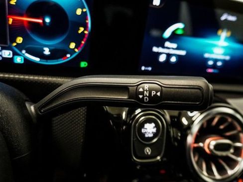 Used 2020 Mercedes-Benz CLA 250 image 20