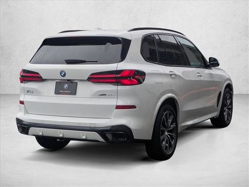 New 2026 BMW X5 xDrive50e w/ M Sport Package image 2