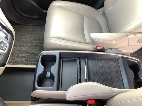 Used 2022 Honda Odyssey Touring image 23
