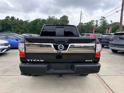 Used 2017 Nissan Titan Platinum Reserve AWD/4WD image 37