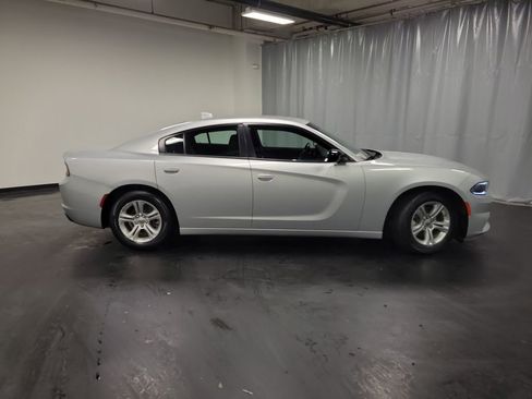 Used 2023 Dodge Charger SXT image 9