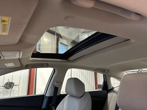 Certified 2023 Honda Accord EX image 34