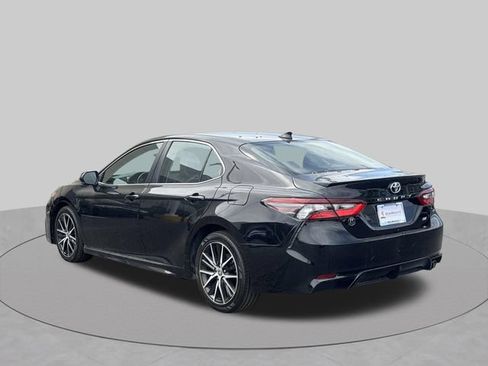 Used 2023 Toyota Camry SE FWD image 30