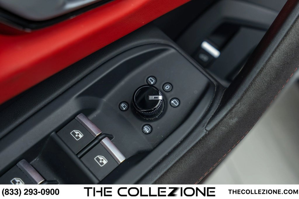 Used 2024 Lamborghini Urus S AWD/4WD image 43