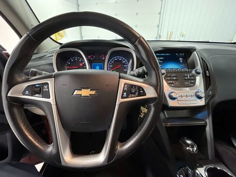 Used 2016 Chevrolet Equinox LT w/ Convenience Package image 32
