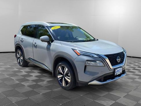 Used 2023 Nissan Rogue Platinum w/ Platinum Premium Package AWD/4WD image 3