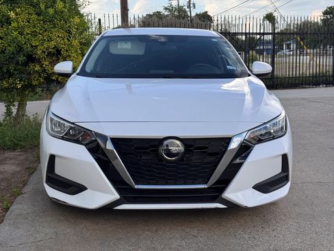 Used 2021 Nissan Sentra S FWD image 2