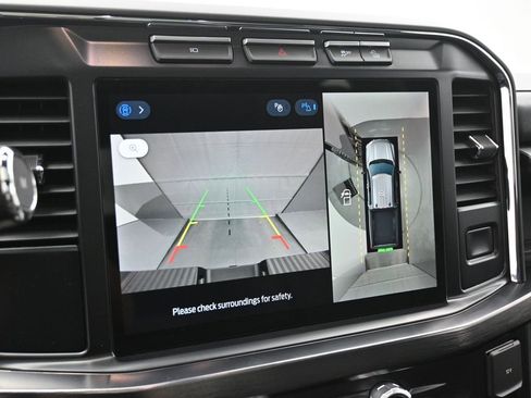 Used 2024 Ford F250 Lariat w/ Tremor Off-Road Package image 16