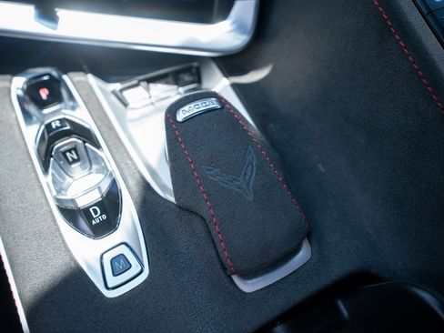 Used 2023 Chevrolet Corvette Stingray Premium Conv w/ Z51 Performance Package RWD image 48