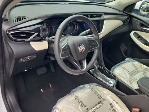 Used 2023 Buick Encore GX Select FWD image 19