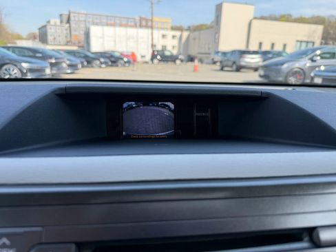 Used 2012 Toyota Sienna XLE FWD image 20