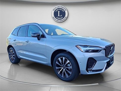 Certified 2025 Volvo XC60 B5 Plus image 1