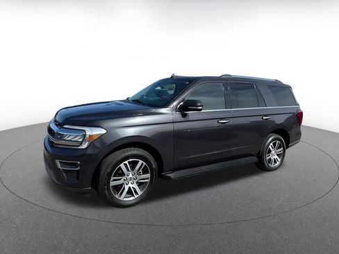 Used 2024 Ford Expedition Limited RWD image 8