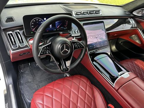 Used 2022 Mercedes-Benz S 580 S 580 4MATIC w/ Red Interior M image 40