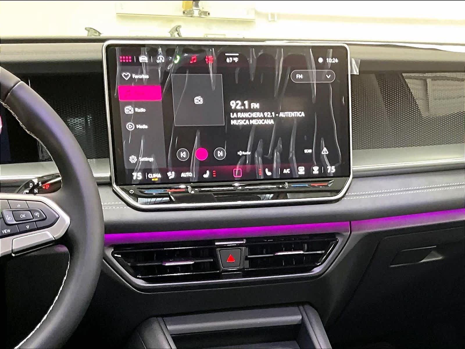 New 2026 Volkswagen Tiguan SE AWD/4WD image 9