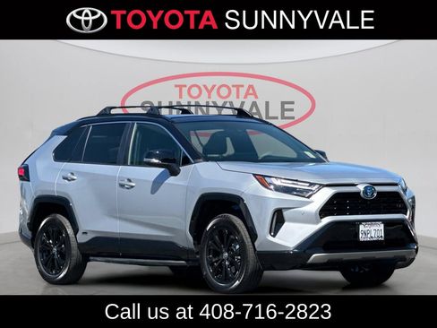 Used 2024 Toyota RAV4 XSE w/ Advanced Technology Package AWD/4WD image 10