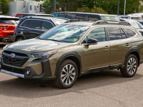 Used 2025 Subaru Outback Limited XT AWD/4WD image 9