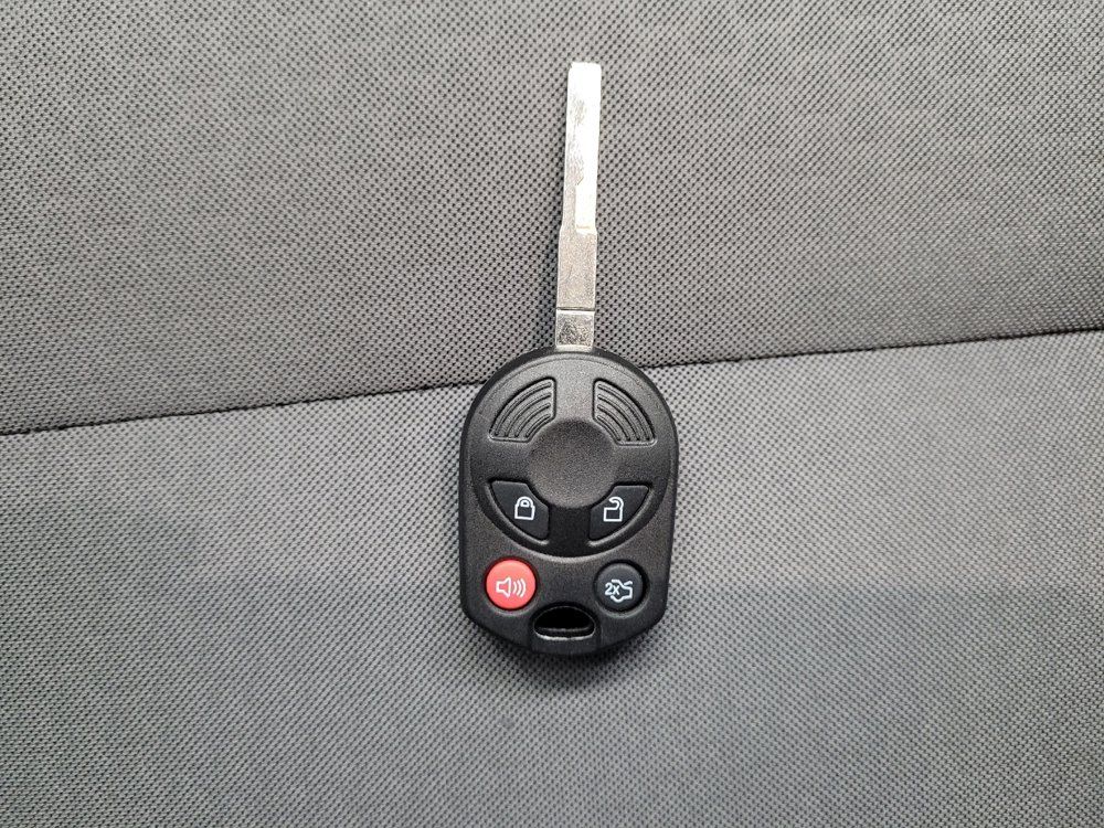 Used 2018 Ford Escape SE FWD image 32